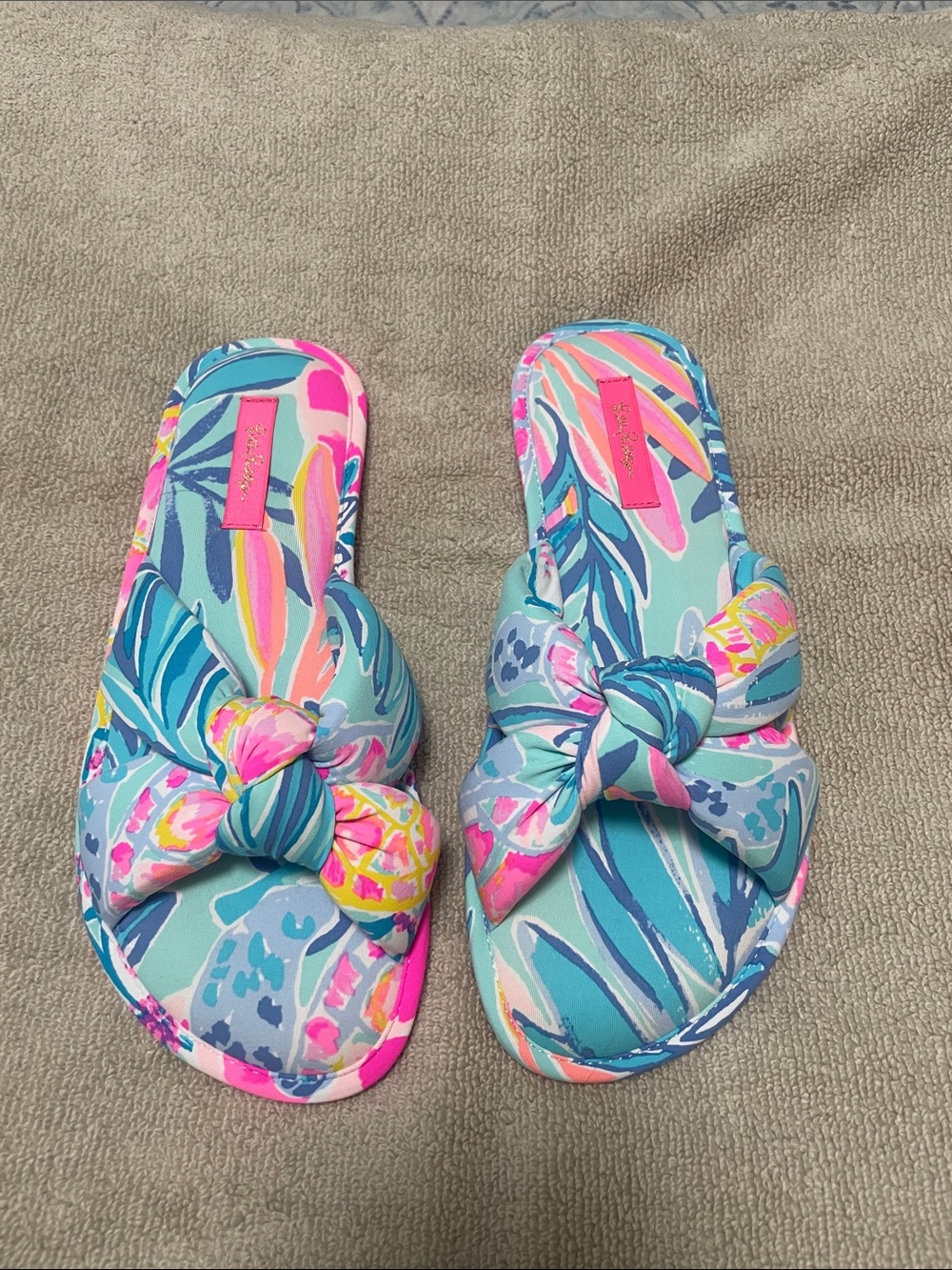 Swim Shoes/Slippers - Picture 2 of 5